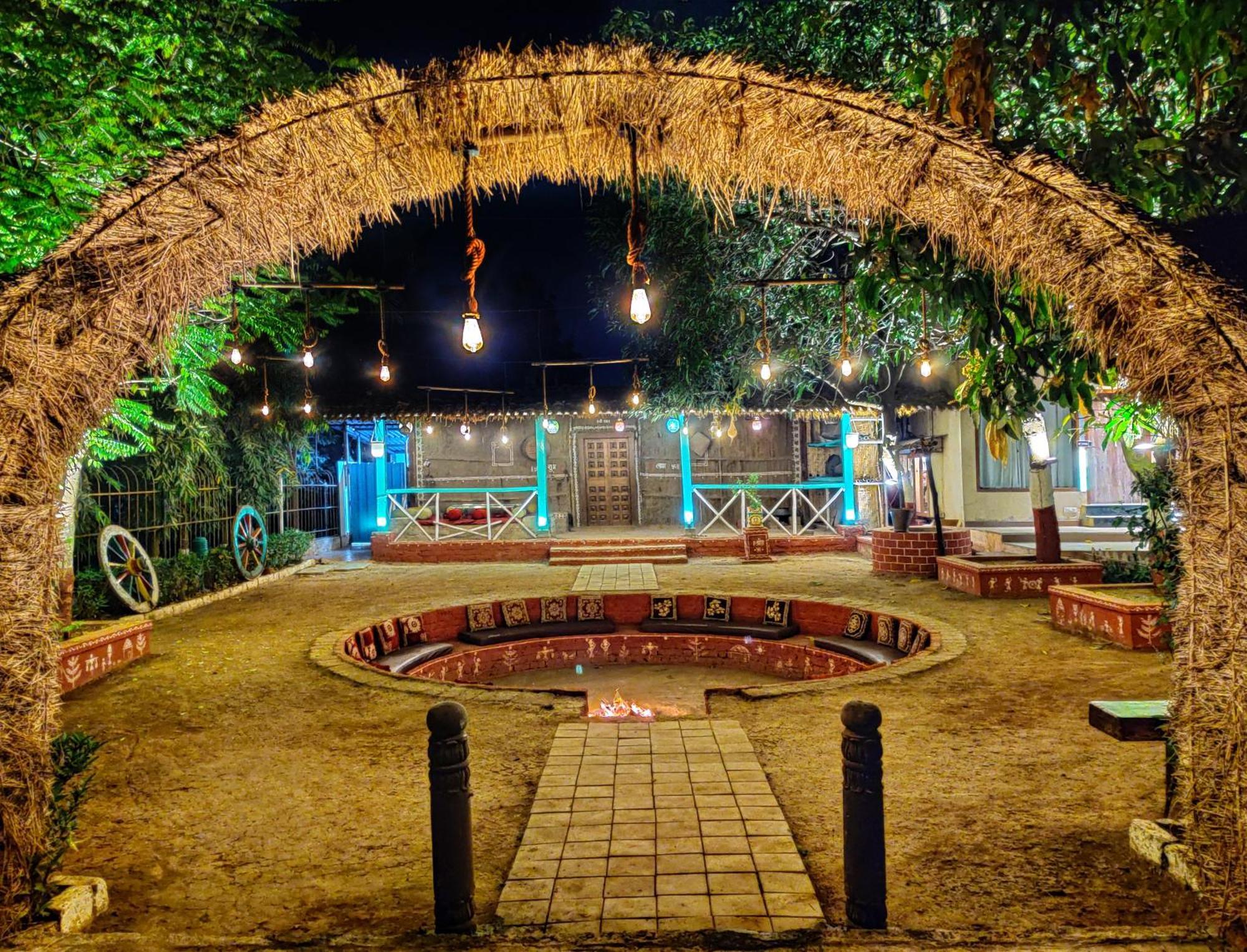 Pushp Vatika Resort & Lawns Navi Mumbai Eksteriør billede